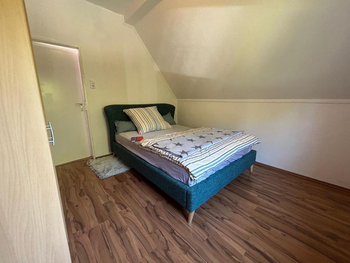 Gemuetliches Familienhaus - Fuehlt Euch Wohl Apartment Oldenburg Ngoại thất bức ảnh