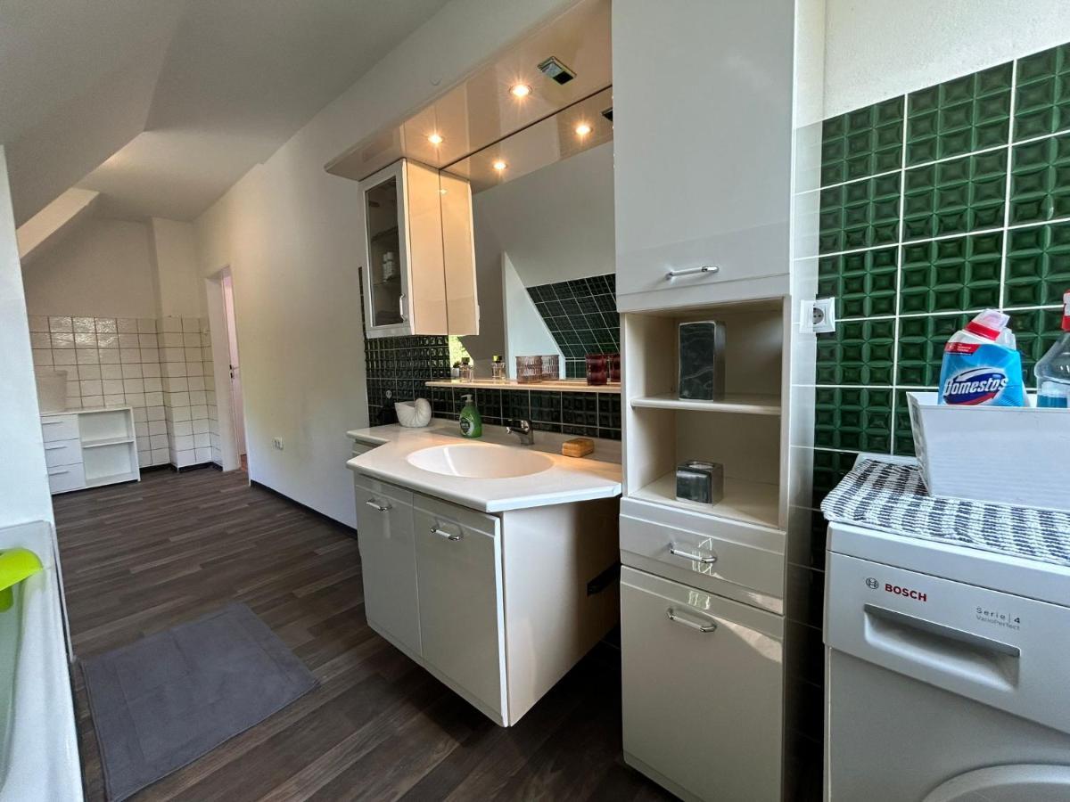 Gemuetliches Familienhaus - Fuehlt Euch Wohl Apartment Oldenburg Ngoại thất bức ảnh